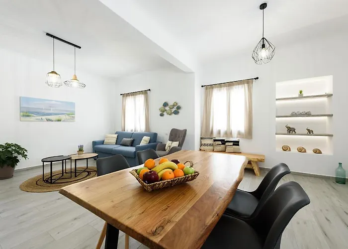 Mediterranean Harmony דירה נאוסה